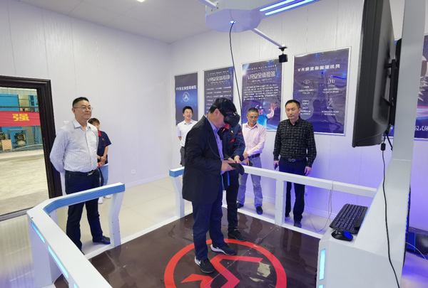 公司召開二屆六次董事會(huì) 公司召開二屆六次董事會(huì)