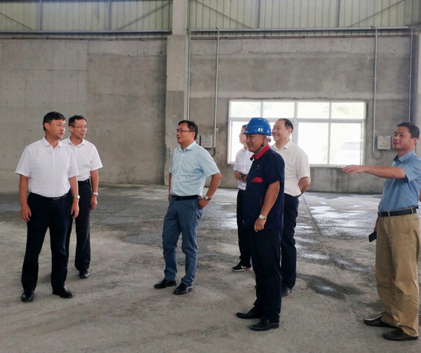 集團(tuán)公司黨委委員、股份公司黨委書(shū)記、總經(jīng)理蔣培進(jìn)到矸石項(xiàng)目部調(diào)研 集團(tuán)公司黨委委員、股份公司黨委書(shū)記、總經(jīng)理蔣培進(jìn)到矸石項(xiàng)目部調(diào)研